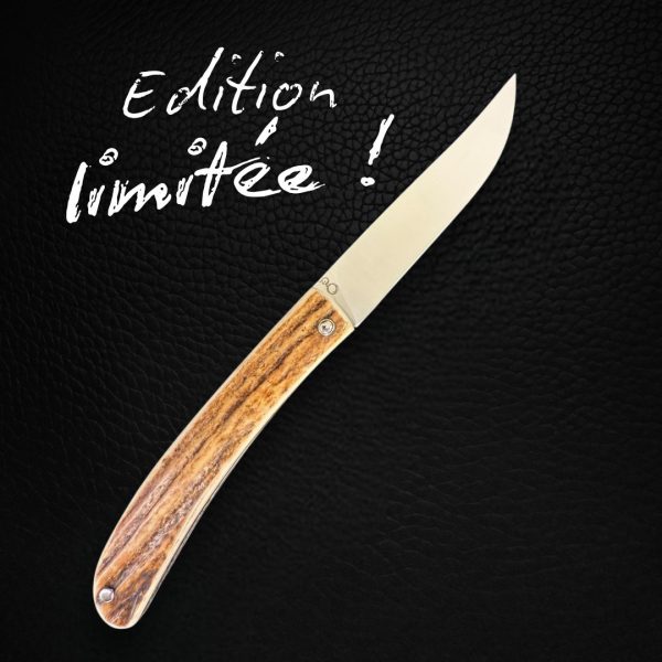couteau pliant en bois de cerf