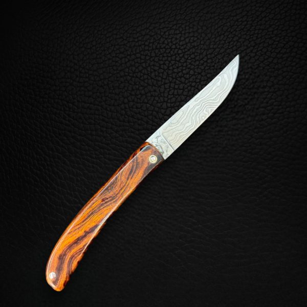couteau pliant bois de fer laiton